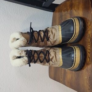 Sorel Caribou Waterproof Felt Lined Snow Boots